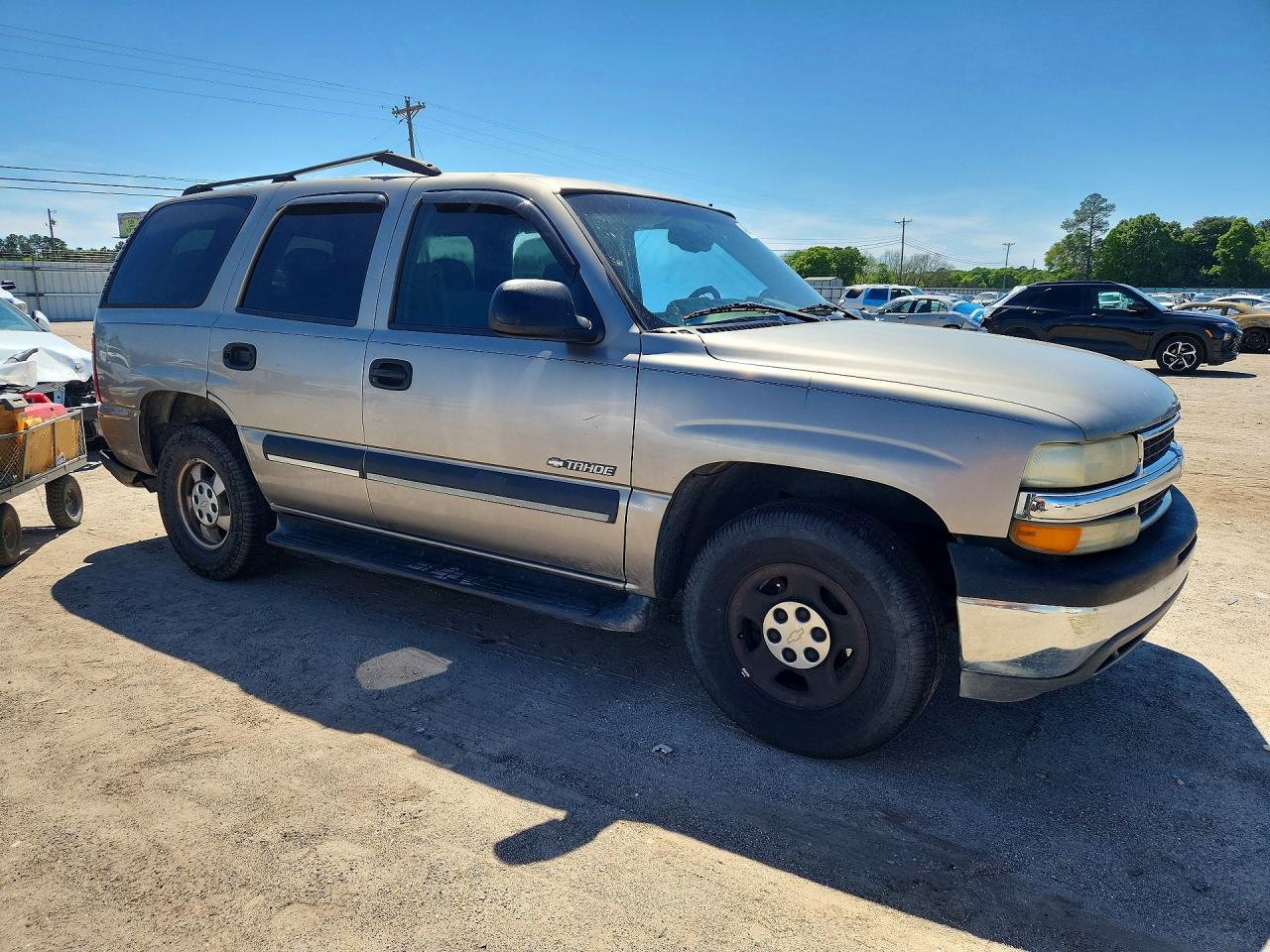 CHEVROLET TAHOE 2003 — 5