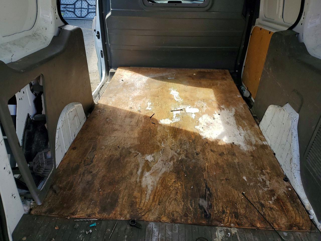 FORD TRANSIT CONNECT 2022 — 11