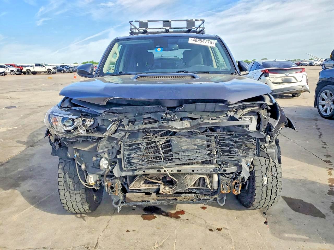 TOYOTA 4RUNNER 2021 — 6