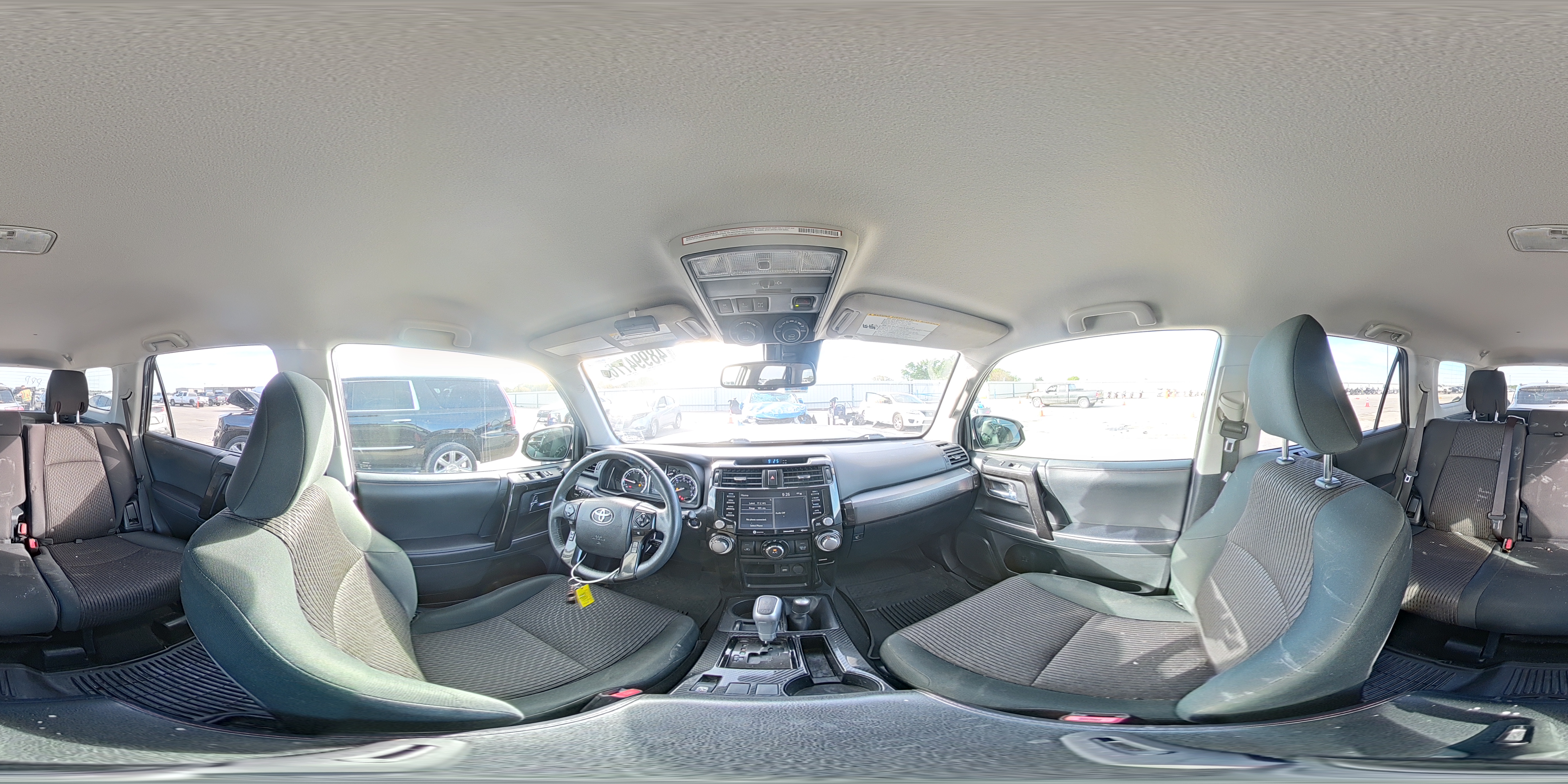TOYOTA 4RUNNER 2021 — 16