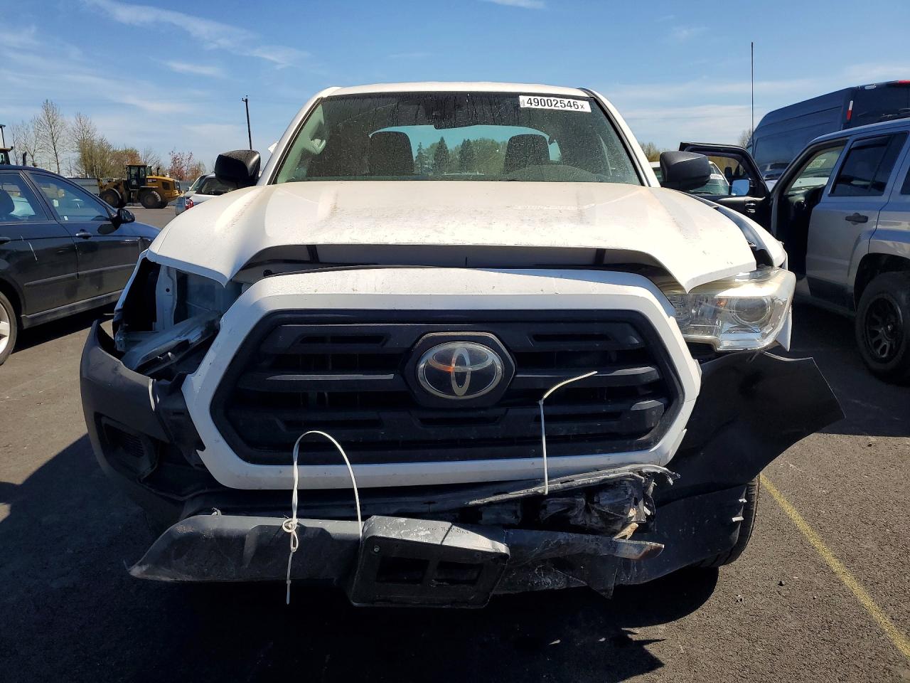 TOYOTA TACOMA 2018 — 6