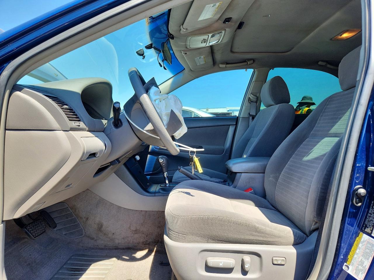 TOYOTA CAMRY 2006 — 8