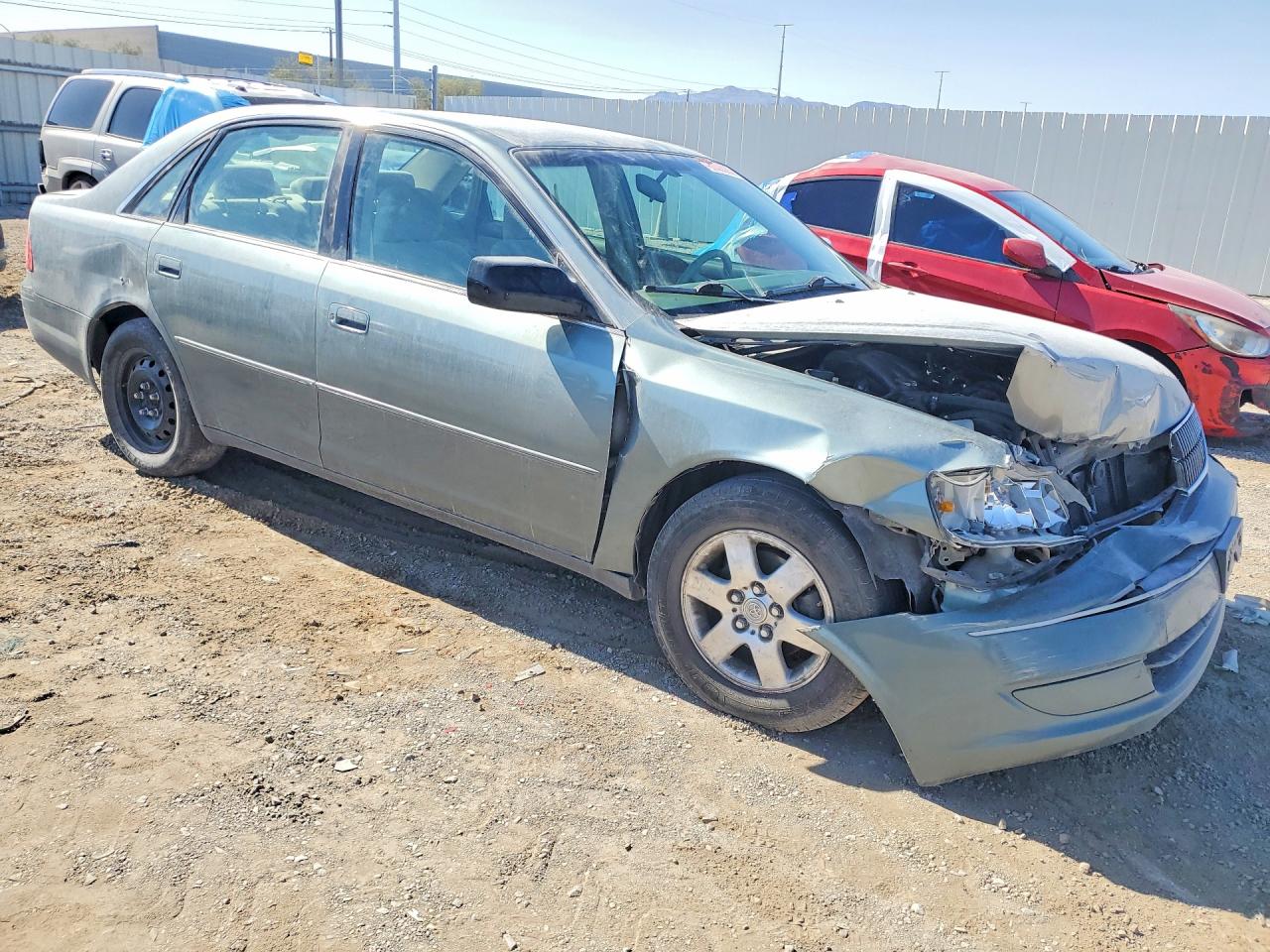 TOYOTA AVALON 2000 — 5
