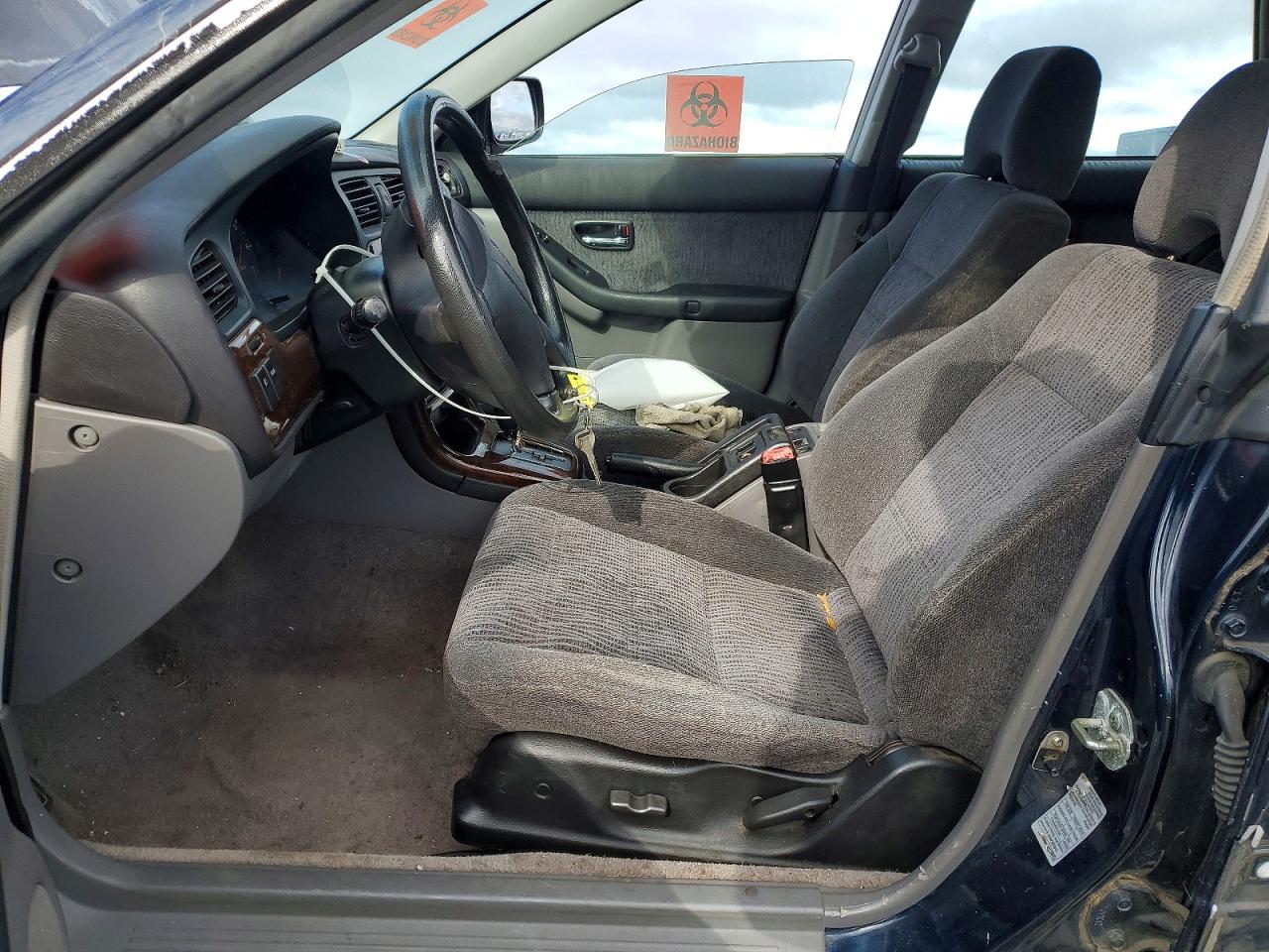 SUBARU LEGACY 2001 — 8