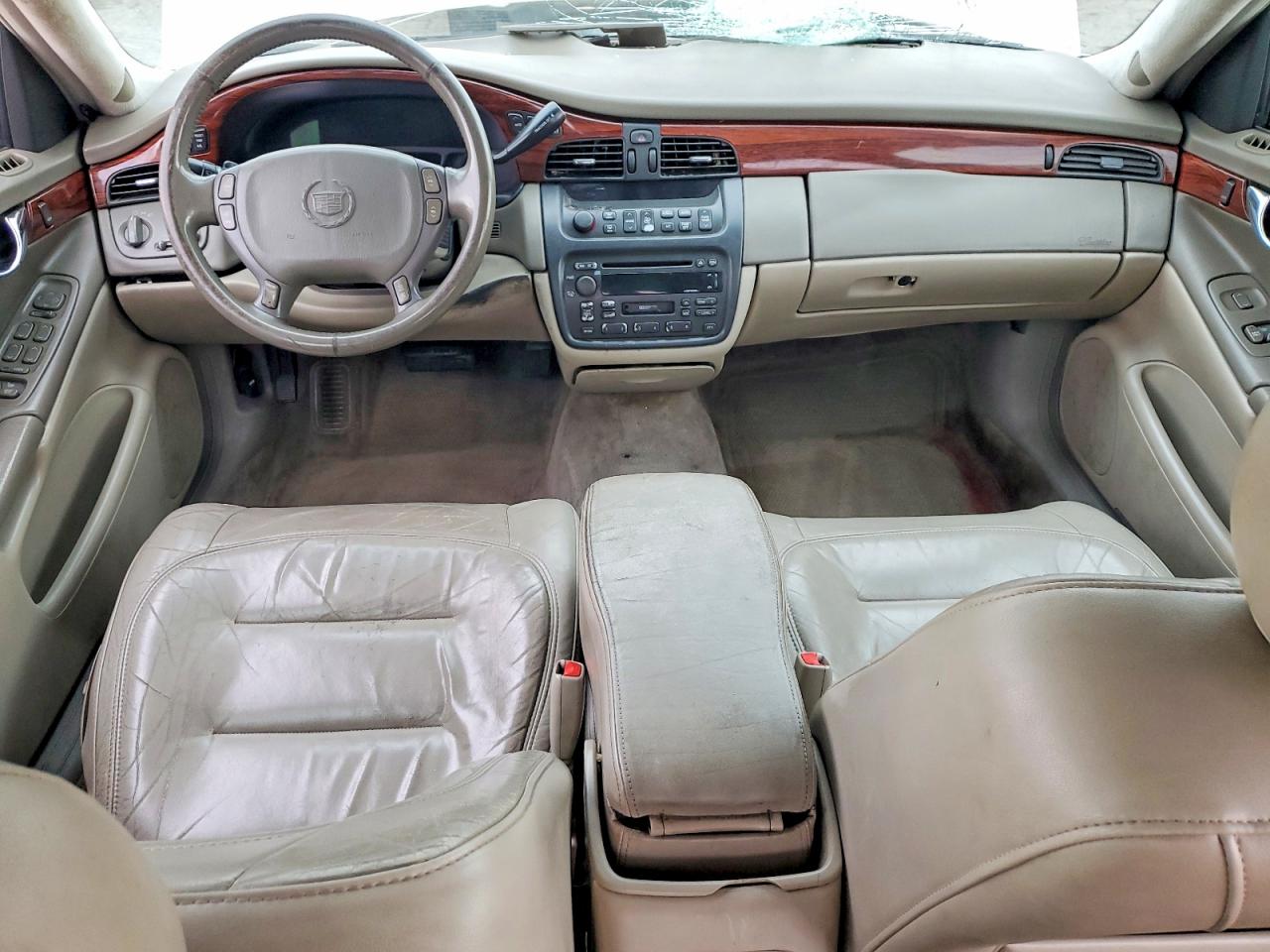 CADILLAC DEVILLE 2002 — 9
