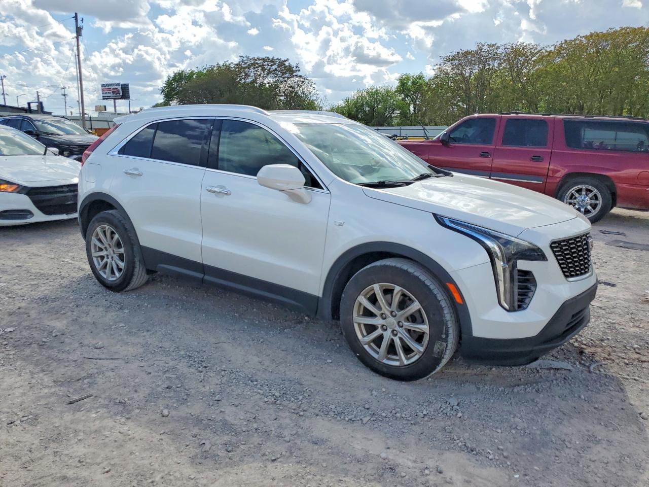 2019 CADILLAC XT4 LUXURY
