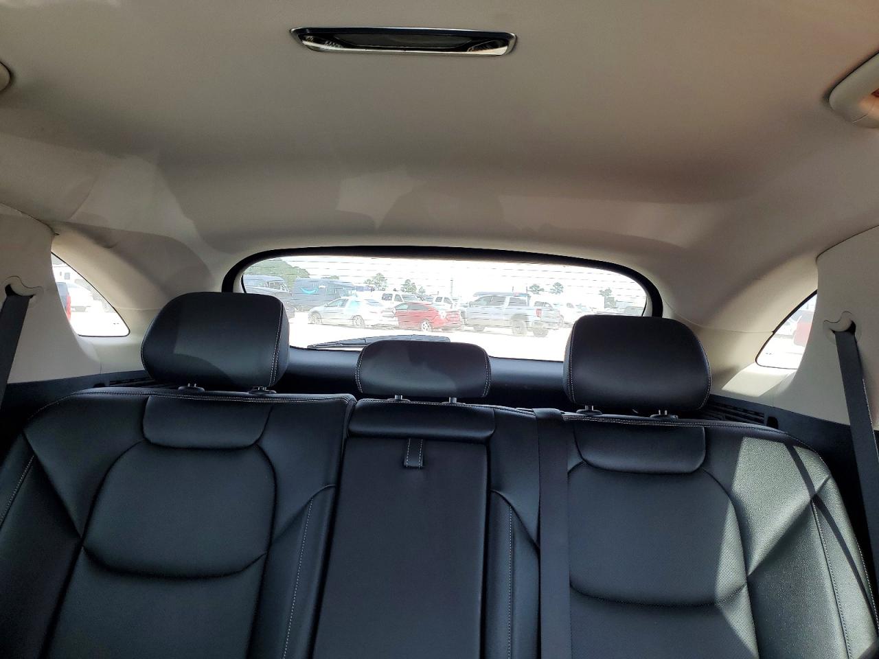 GENESIS GV70 2026 — 11