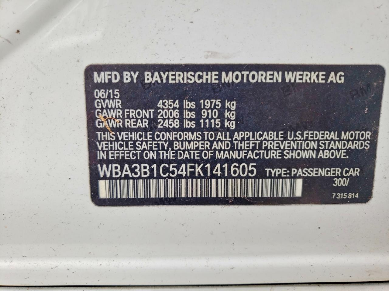 BMW 320 2015 — 13