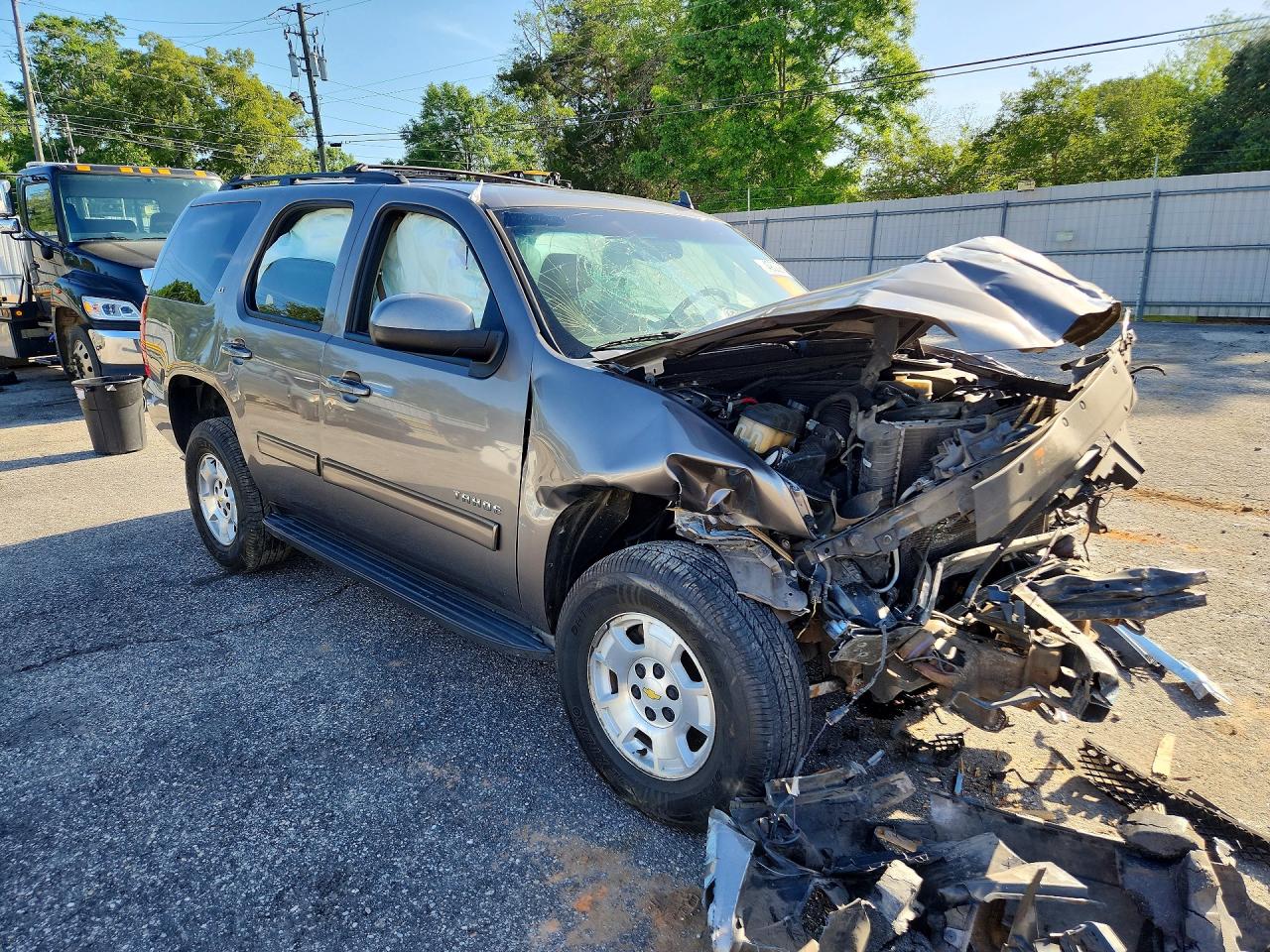 CHEVROLET TAHOE 2011 — 5