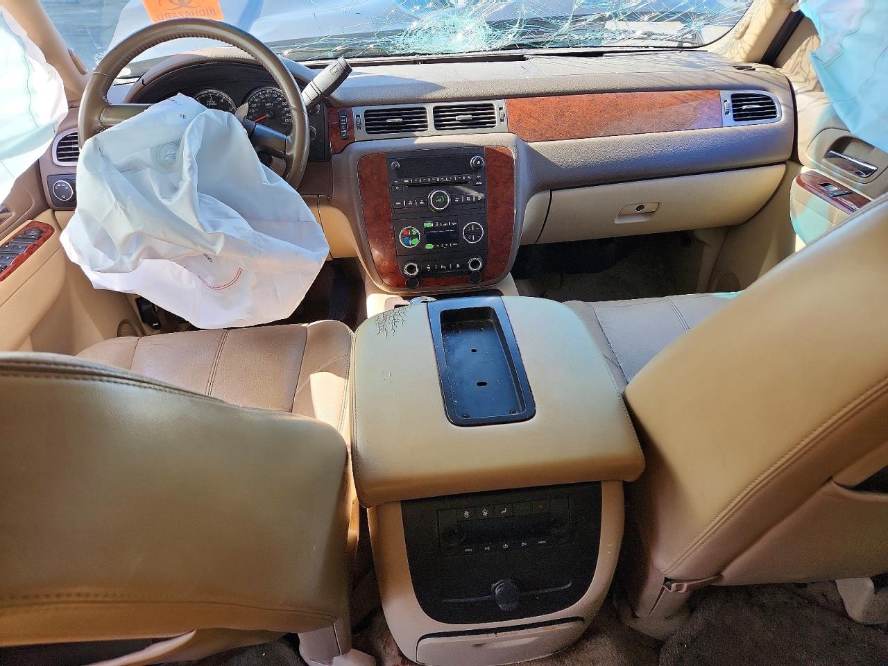 CHEVROLET TAHOE 2011 — 9
