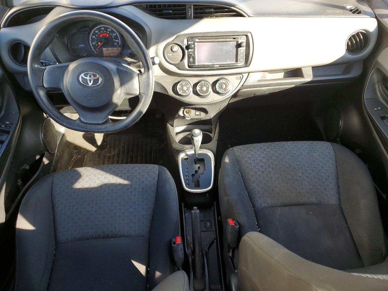 TOYOTA YARIS 2015 — 9