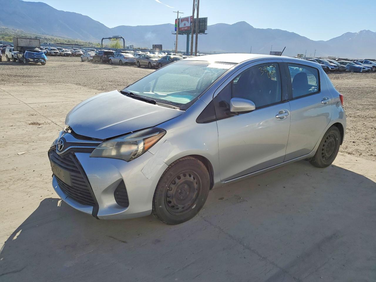 TOYOTA YARIS 2015 — 2