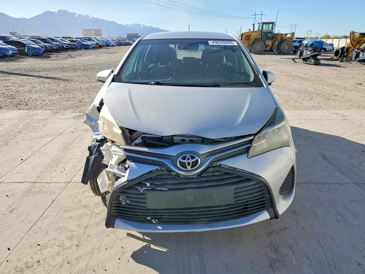 TOYOTA YARIS 2015 — 6
