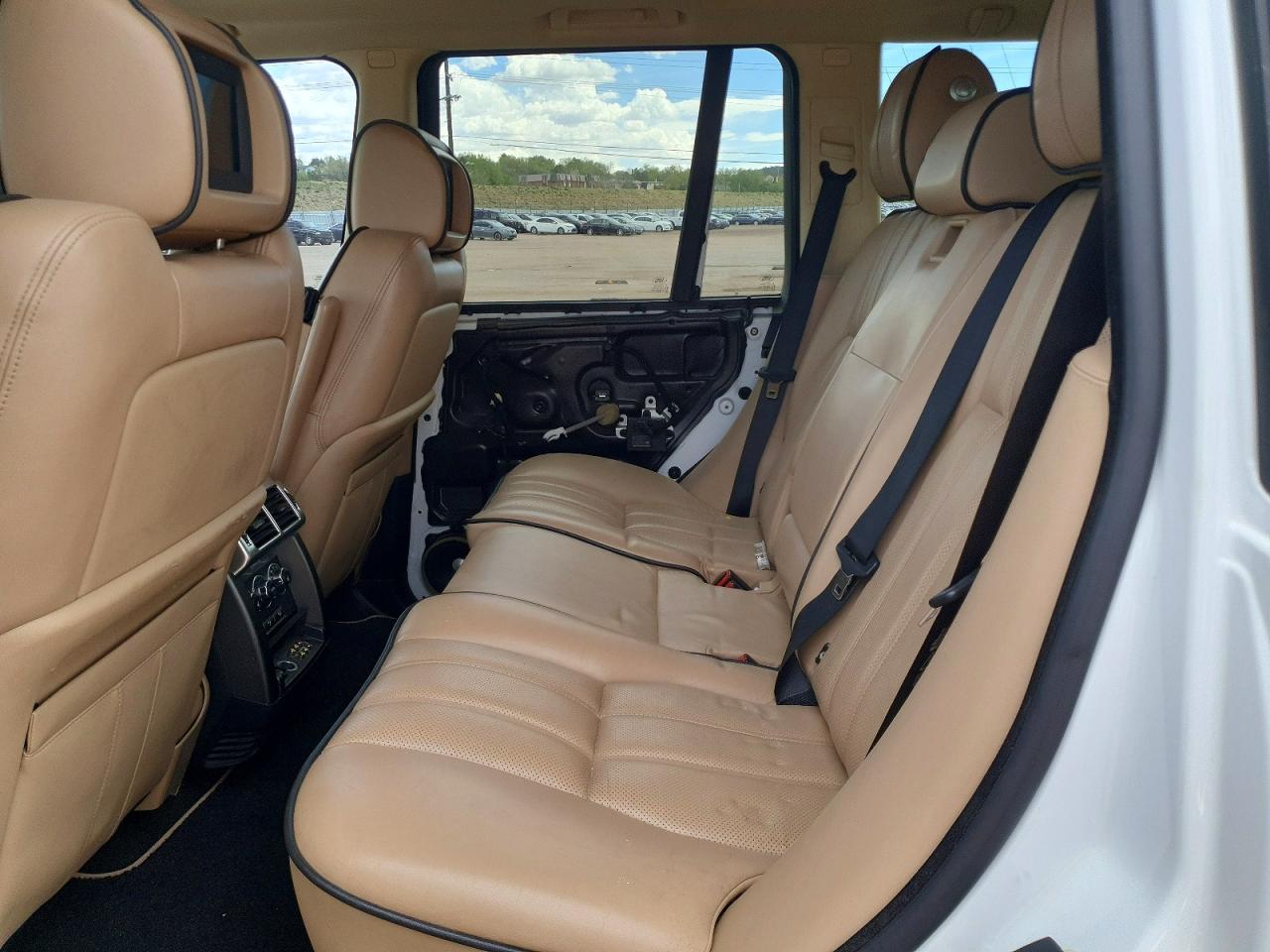 LAND ROVER RANGE ROVER 2012 — 11