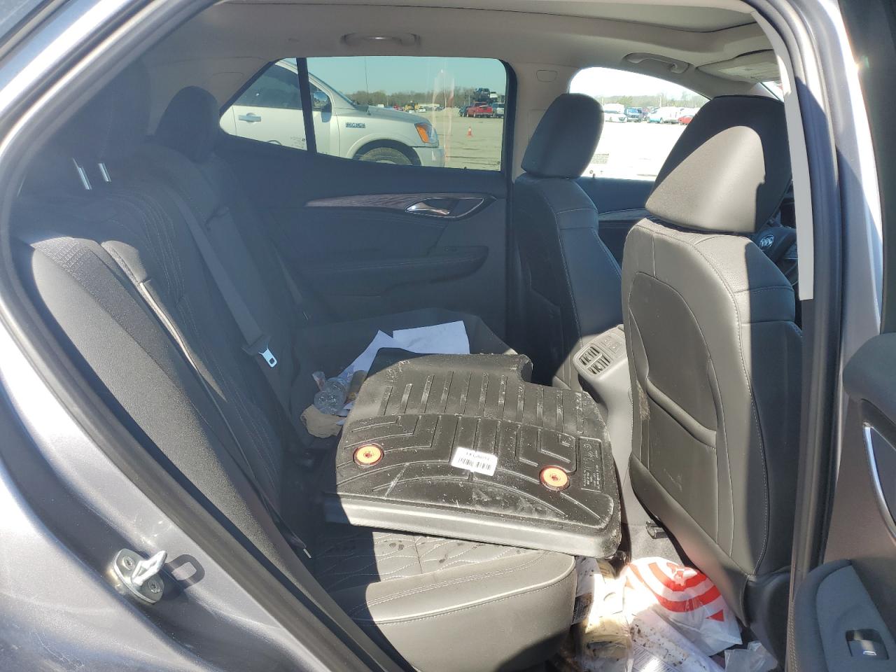 BUICK ENVISION 2022 — 12