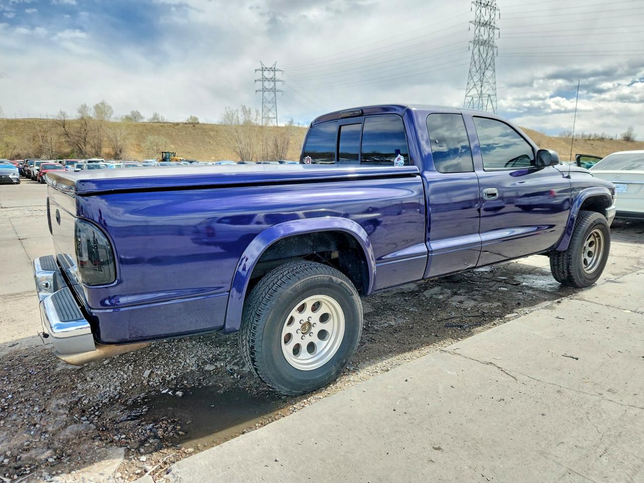 DODGE DAKOTA 1998 — 4