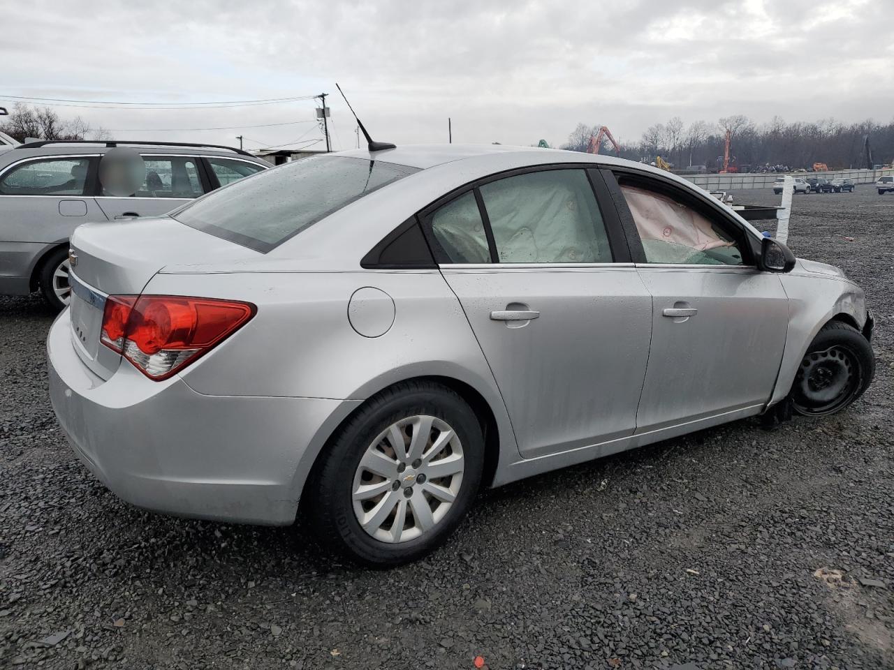 CHEVROLET CRUZE LS 2011 — 4