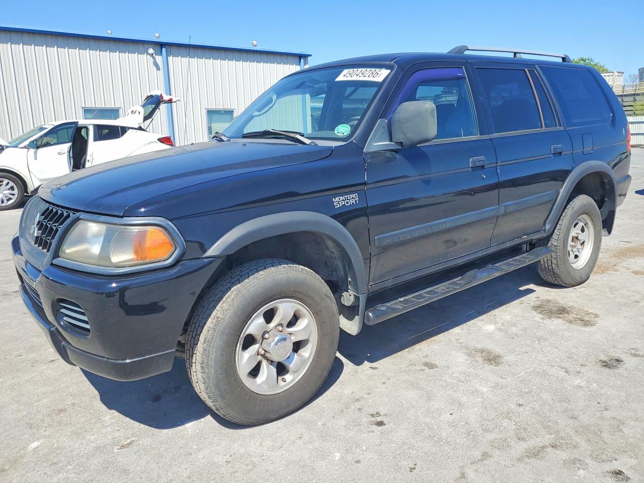 MITSUBISHI MONTERO 2002 — 2