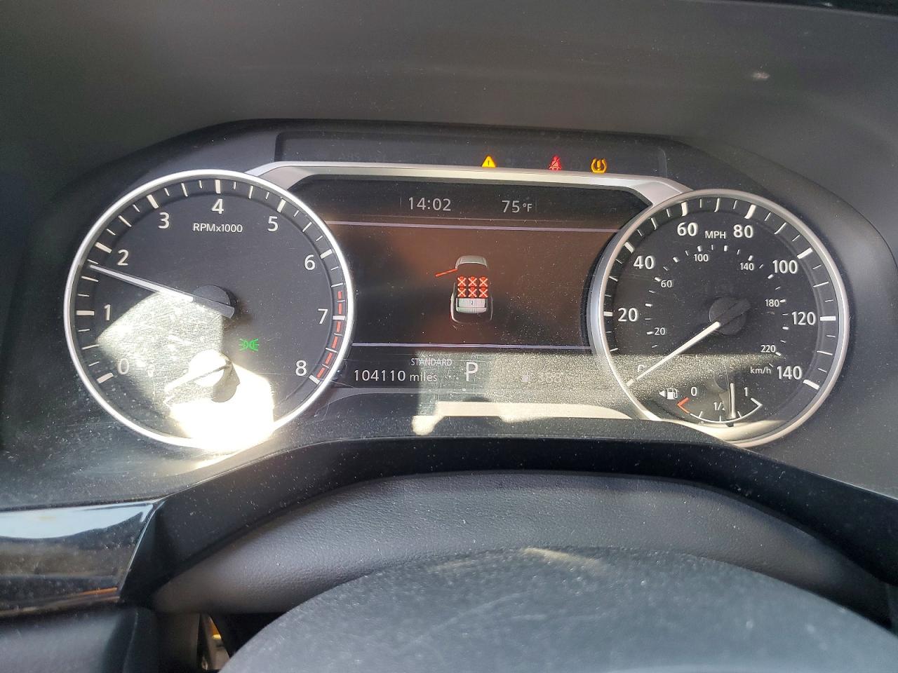 NISSAN PATHFINDER 2022 — 10