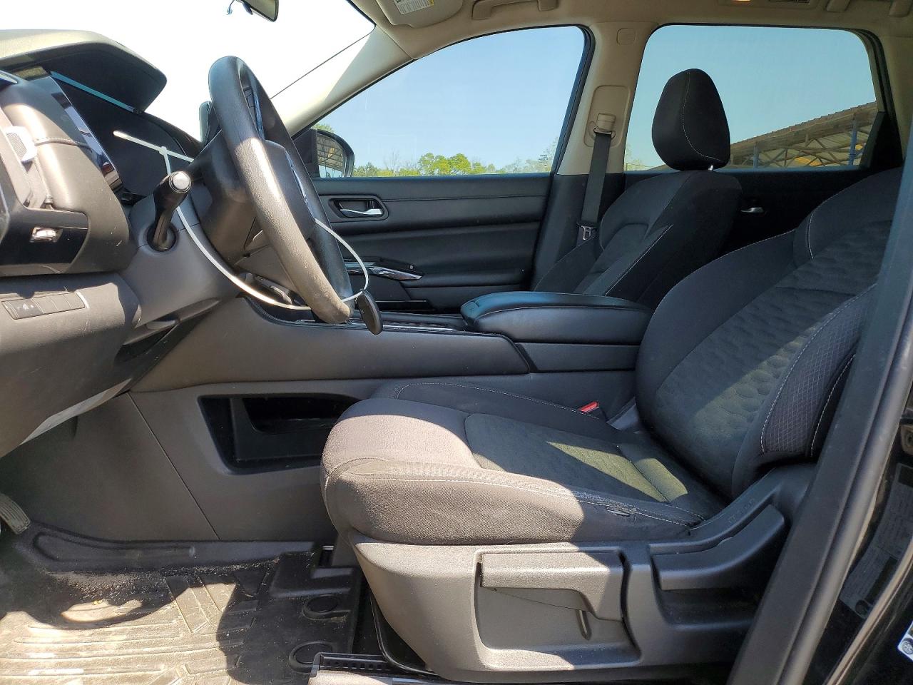 NISSAN PATHFINDER 2022 — 8