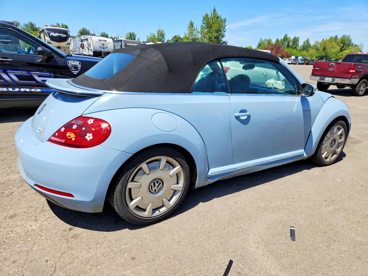 VOLKSWAGEN BEETLE 2013 — 4