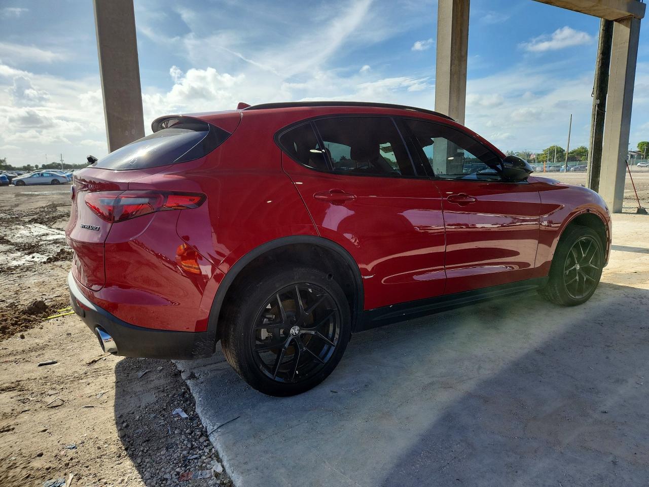 ALFA ROMEO STELVIO 2021 — 4