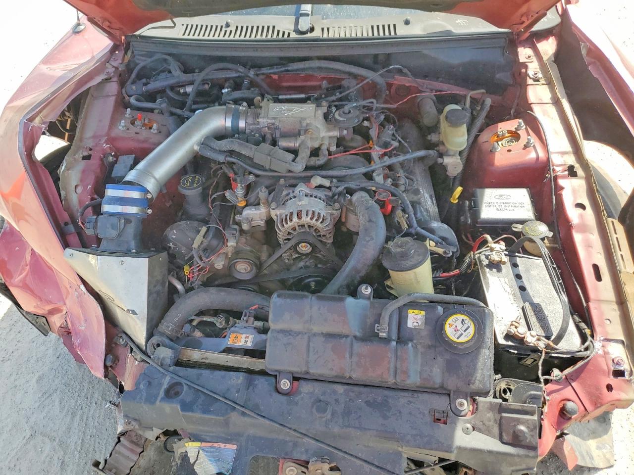 FORD MUSTANG 2002 — 12