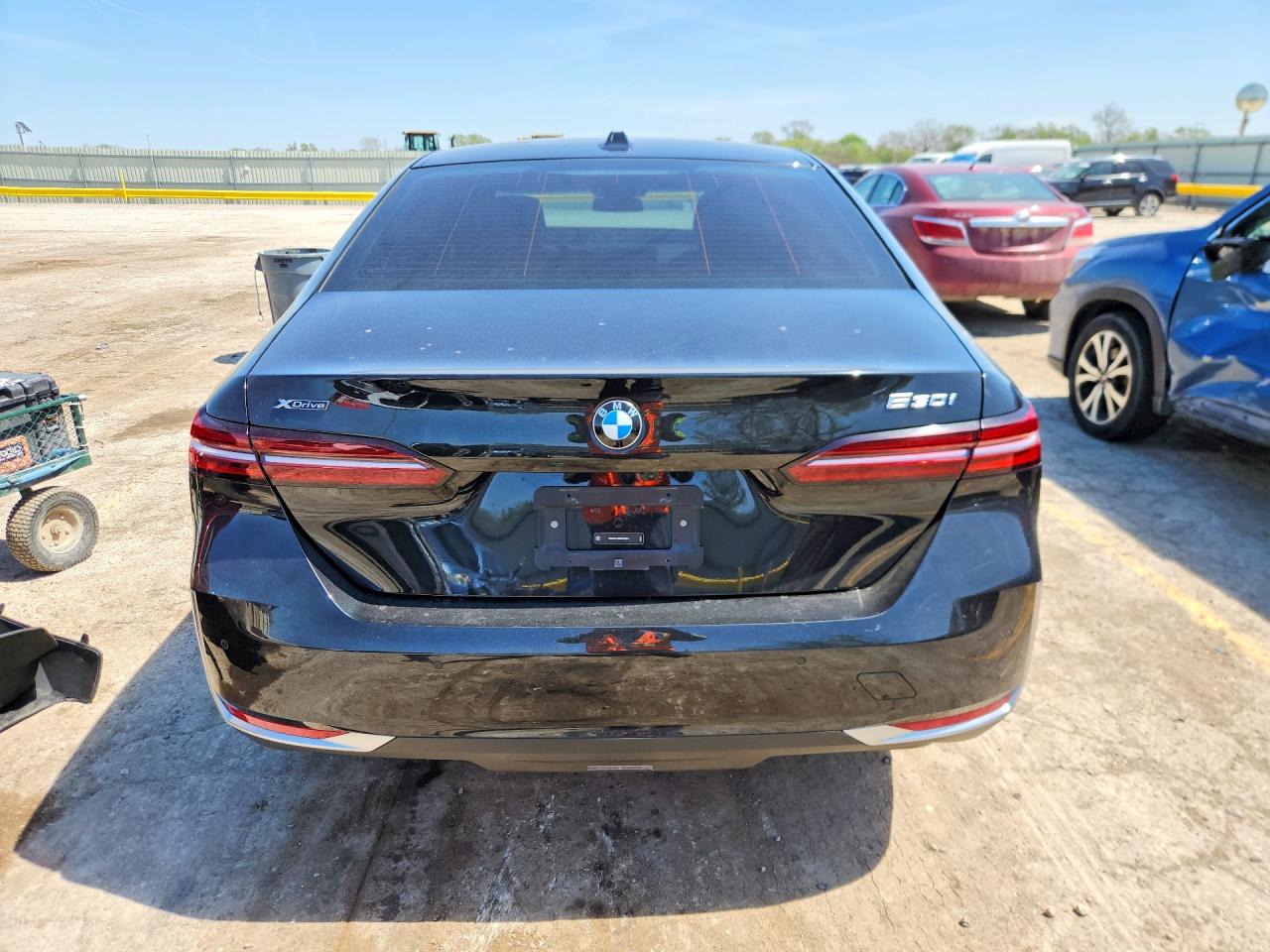 BMW 530 2025 — 7