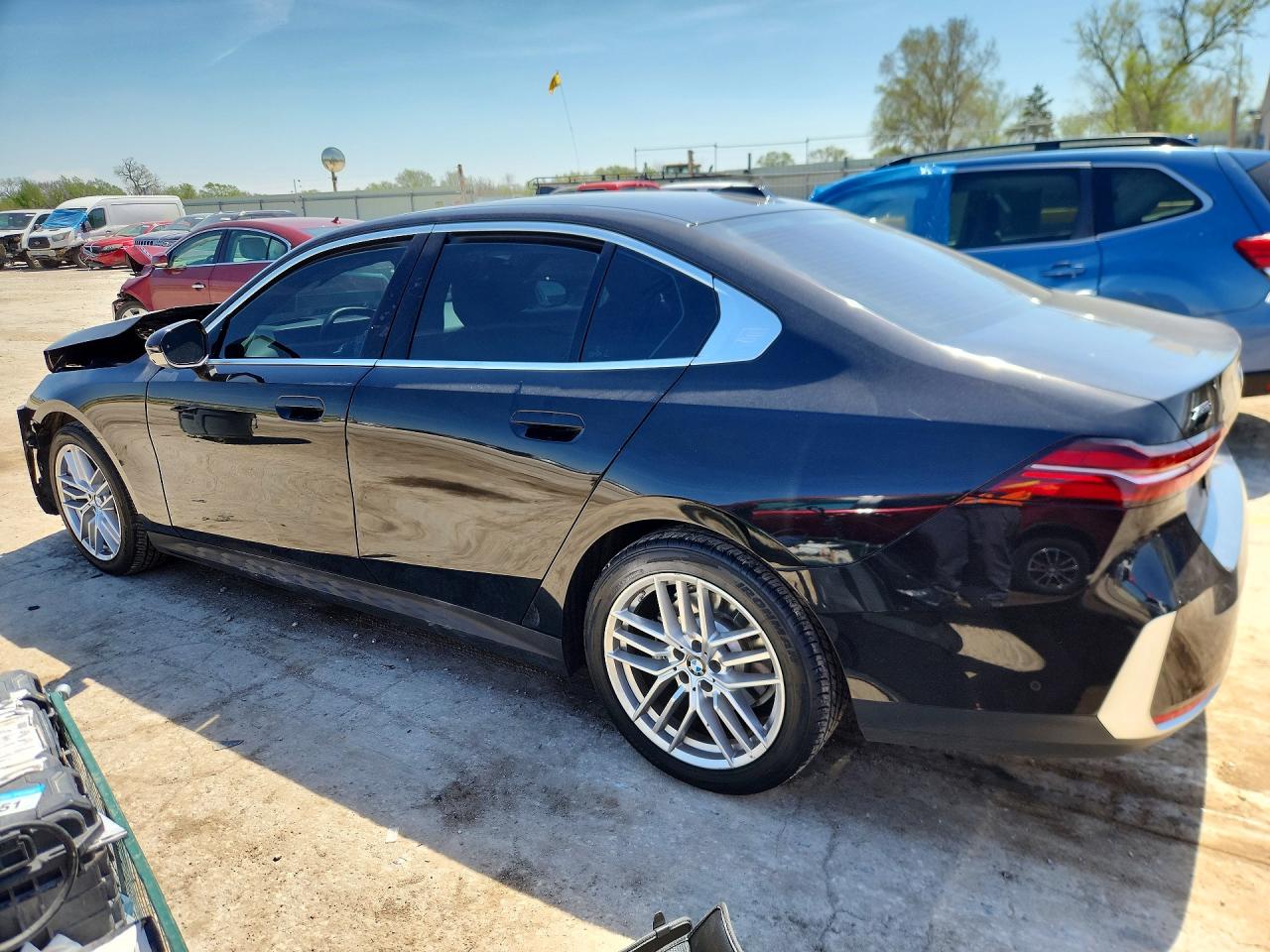 BMW 530 2025 — 3