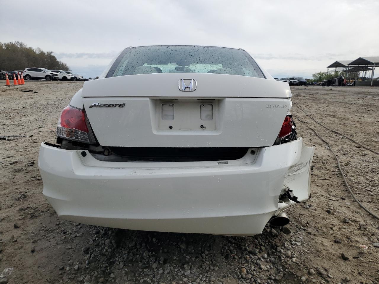 HONDA ACCORD 2010 — 7