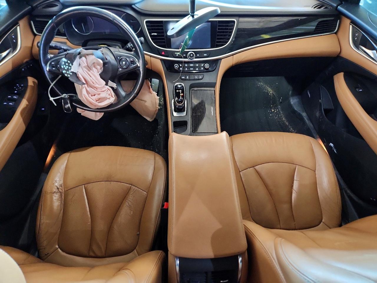 BUICK LACROSSE 2017 — 9