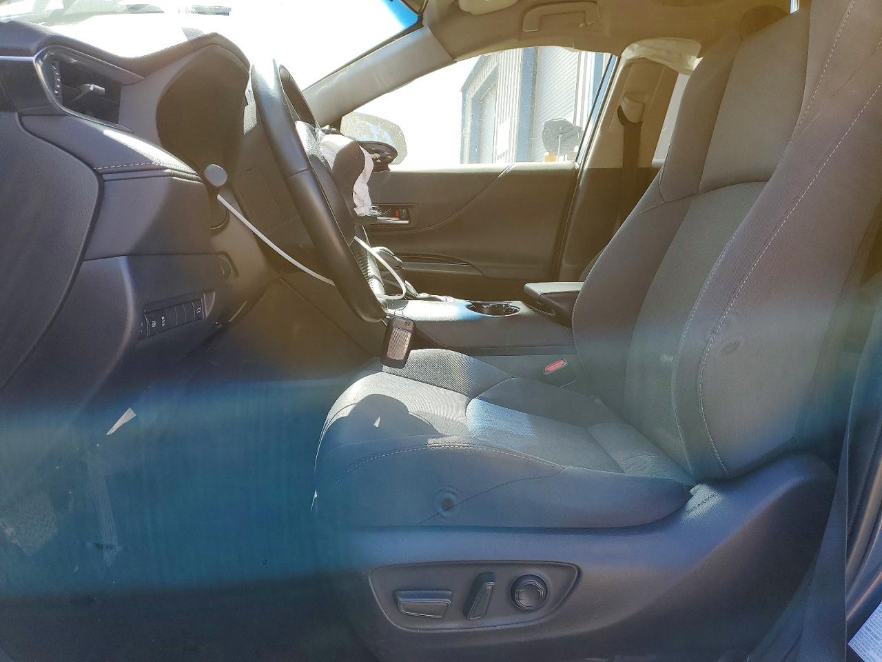 TOYOTA VENZA 2022 — 8