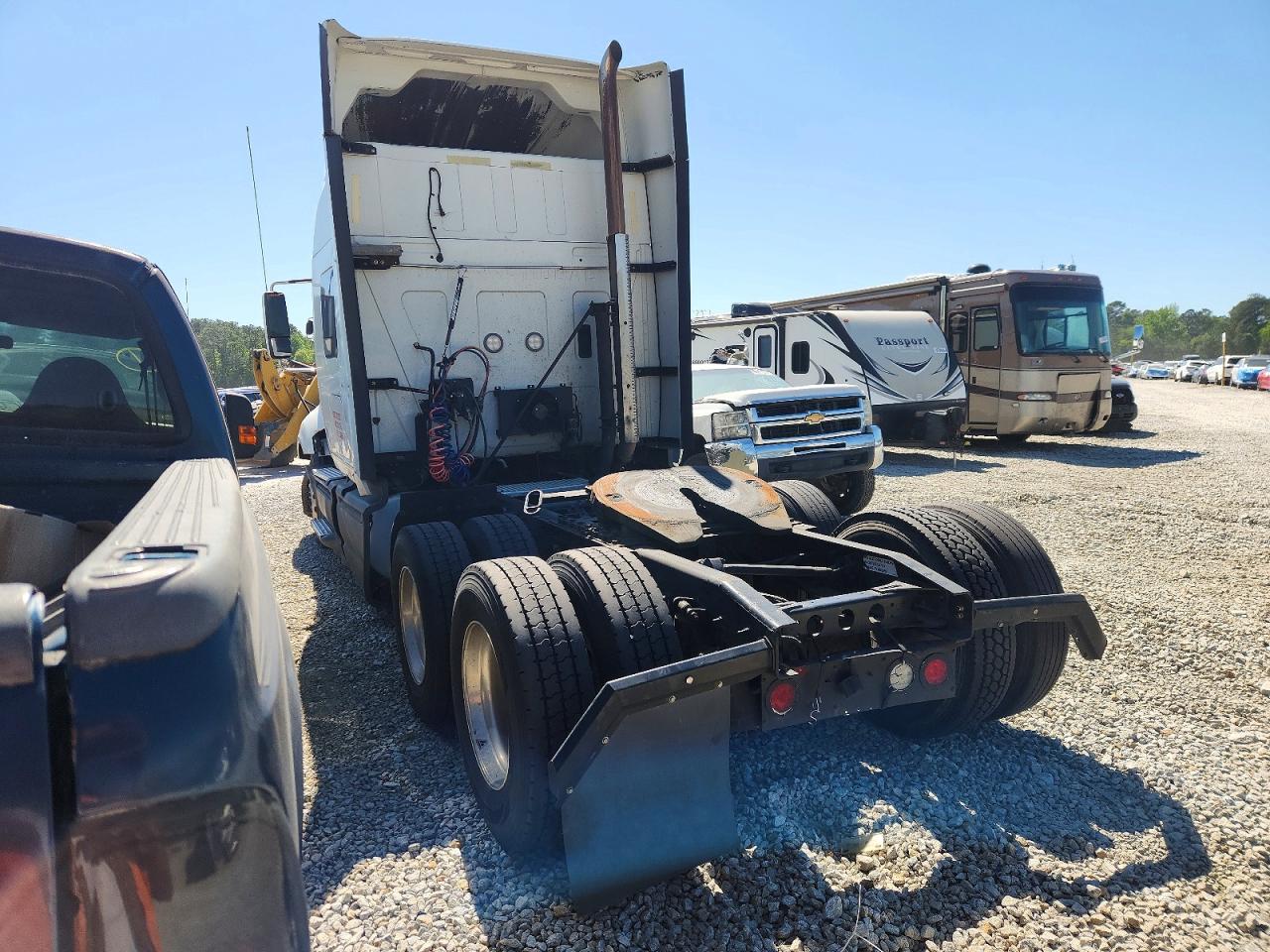 INTERNATIONAL PROSTAR 2016 — 4