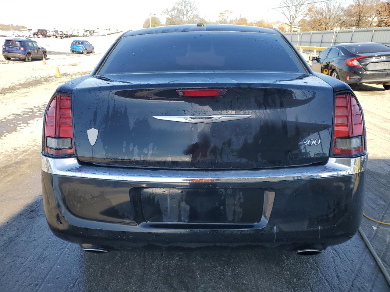 CHRYSLER 300 2012 — 7