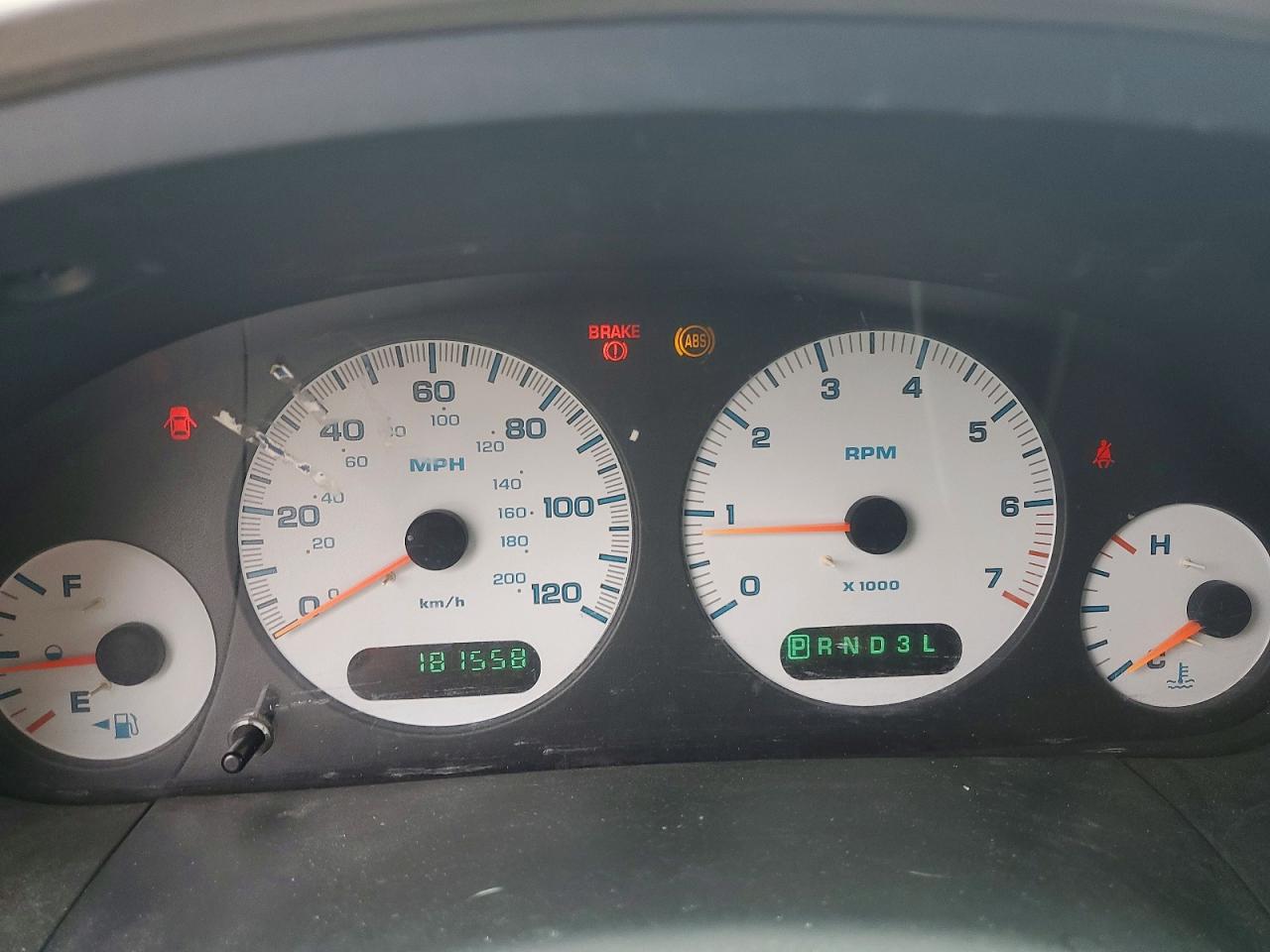 DODGE GRAND CARAVAN 2003 — 10