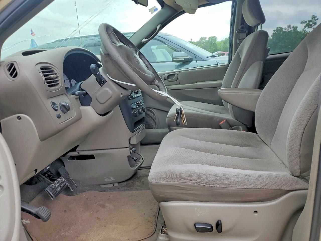 DODGE GRAND CARAVAN 2003 — 8