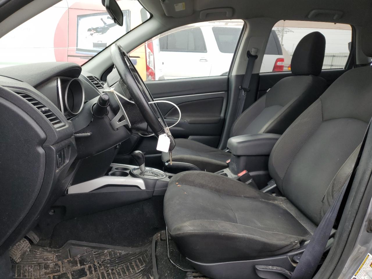 MITSUBISHI OUTLANDER SPORT 2011 — 8