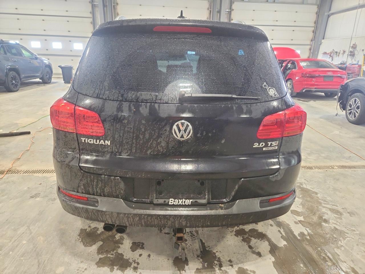 VOLKSWAGEN TIGUAN 2012 — 7