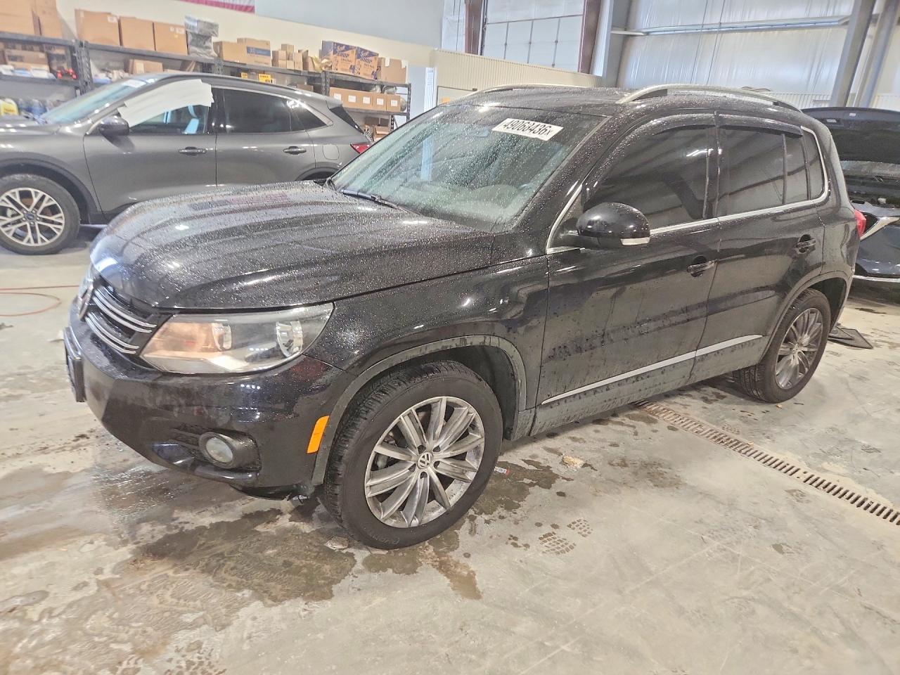 VOLKSWAGEN TIGUAN 2012 — 2
