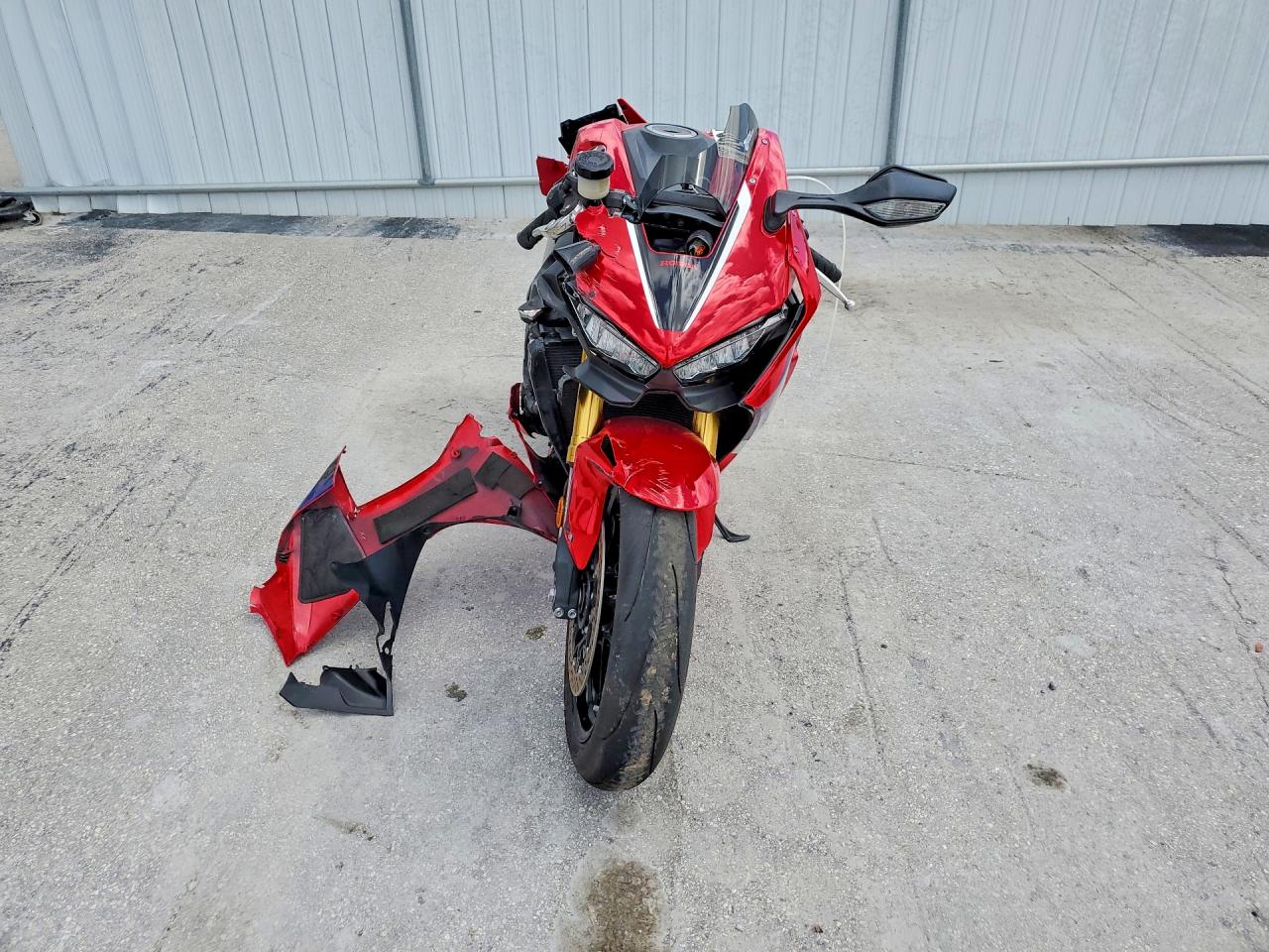 HONDA CBR1000 2022 — 3