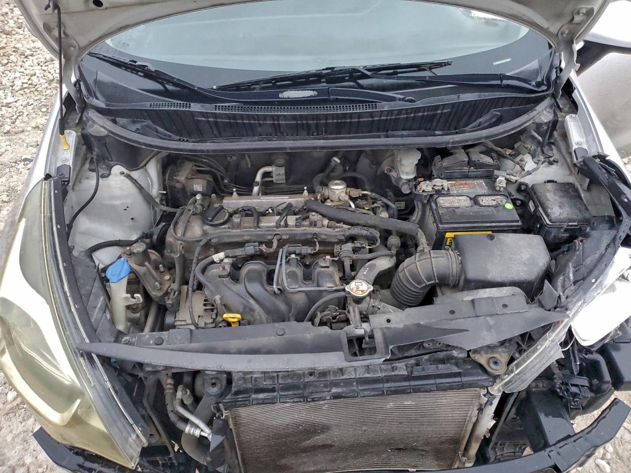 KIA RIO 2013 — 12