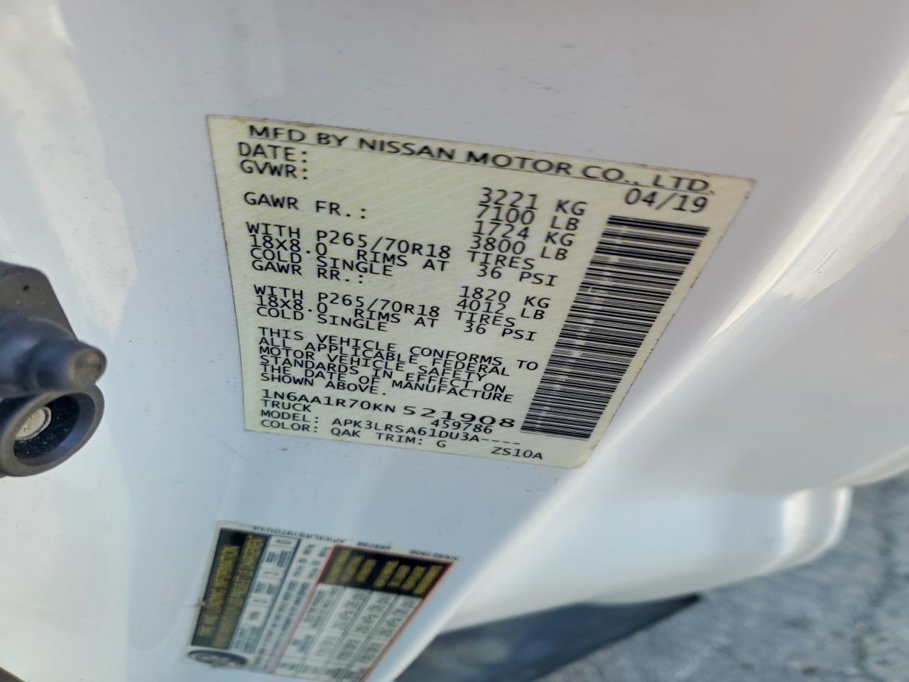 NISSAN TITAN 2019 — 13