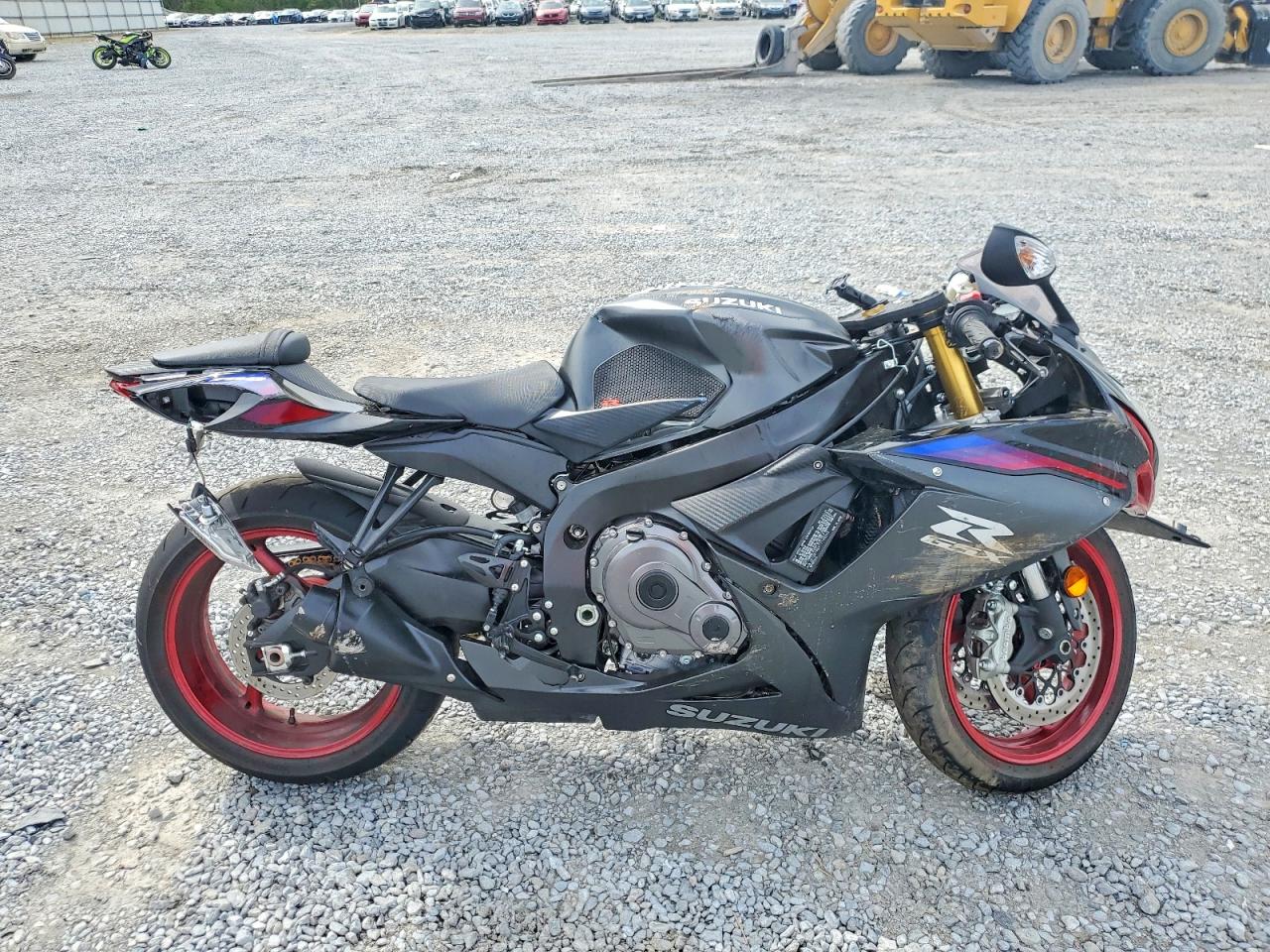 SUZUKI GSX-R750 2026 — 2