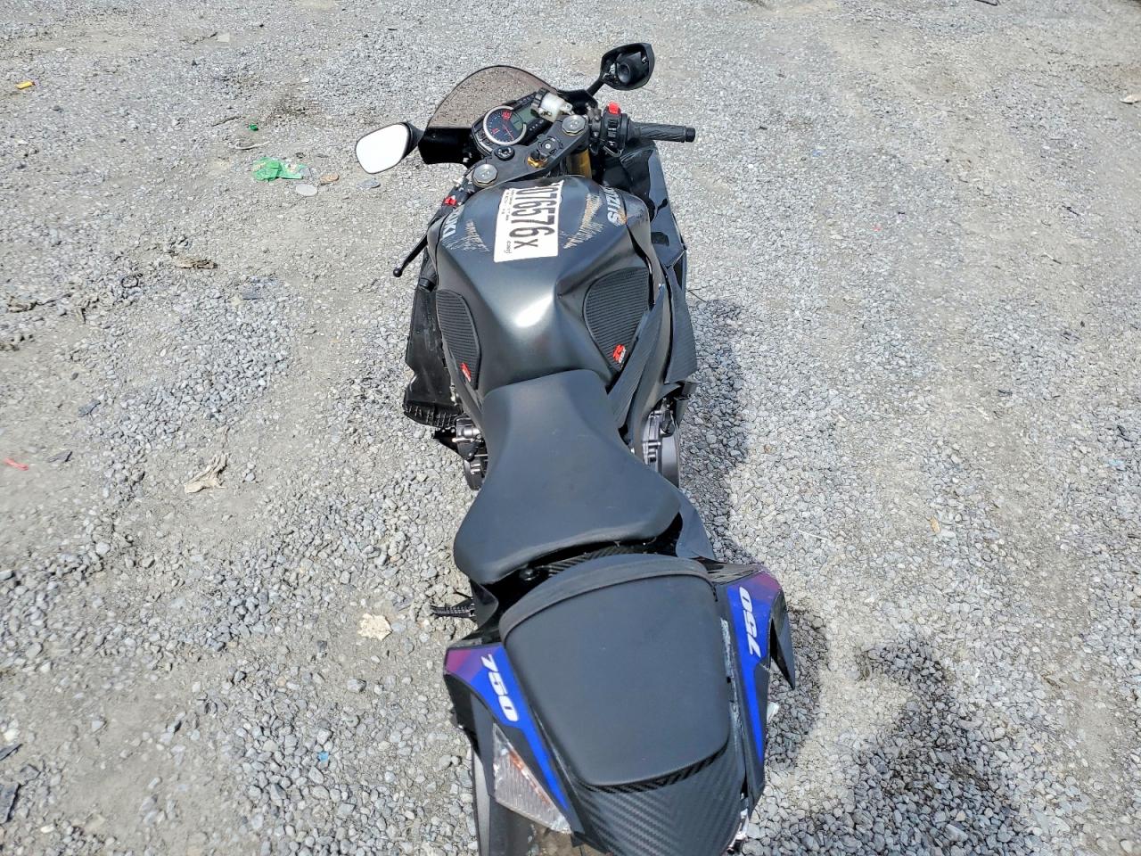 SUZUKI GSX-R750 2026 — 7