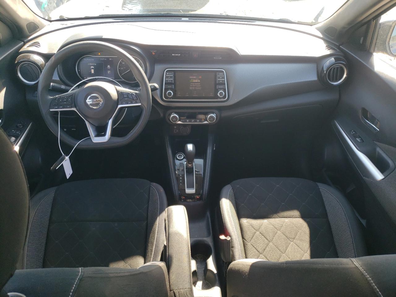 NISSAN KICKS 2019 — 9