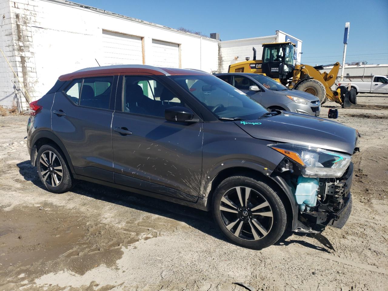 2019 NISSAN KICKS S