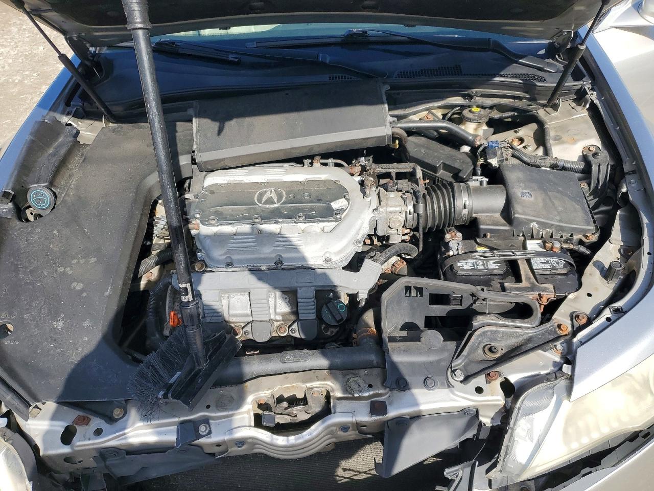 ACURA TL 2010 — 12
