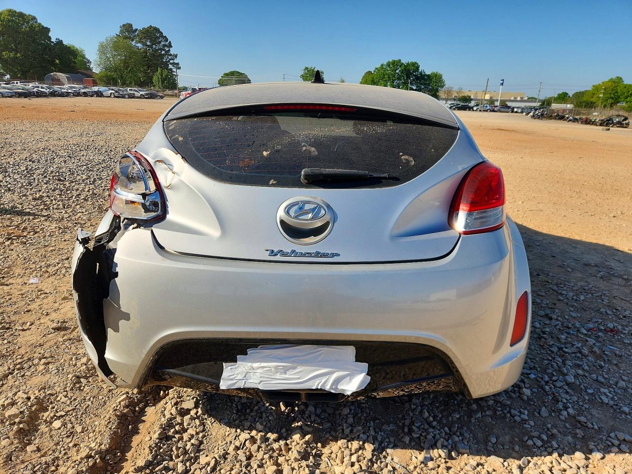 HYUNDAI VELOSTER 2013 — 7