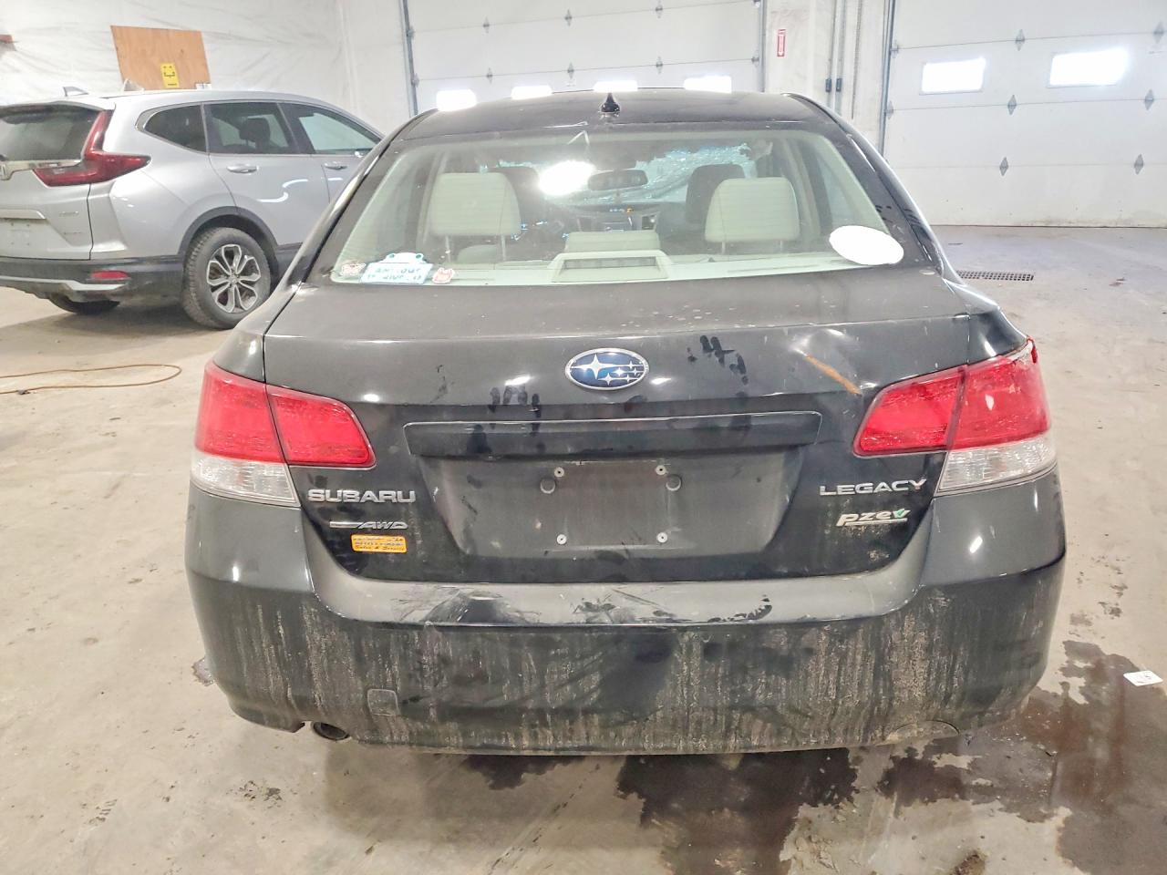 SUBARU LEGACY 2014 — 7