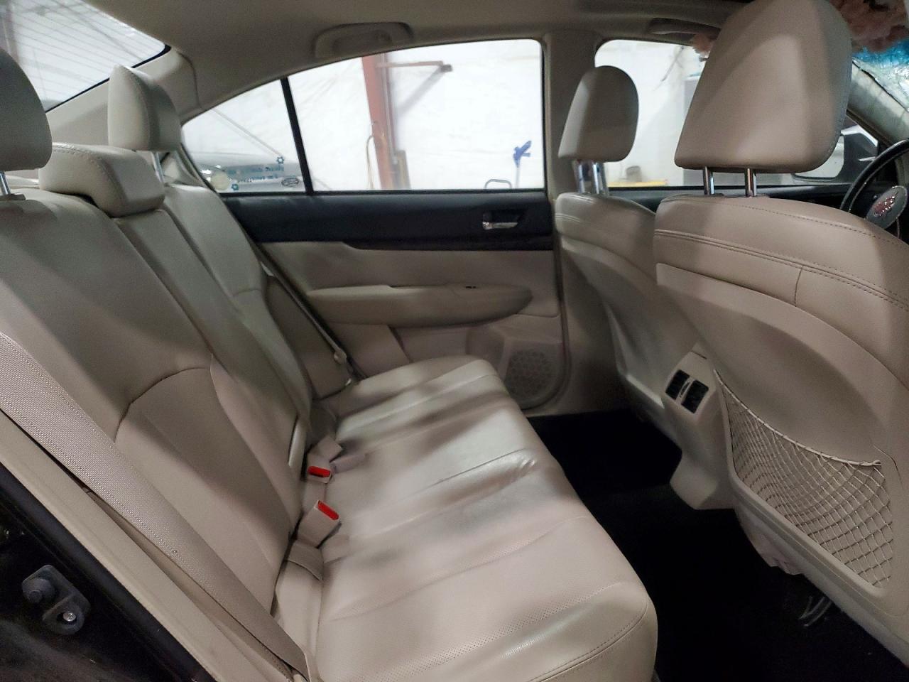 SUBARU LEGACY 2014 — 11